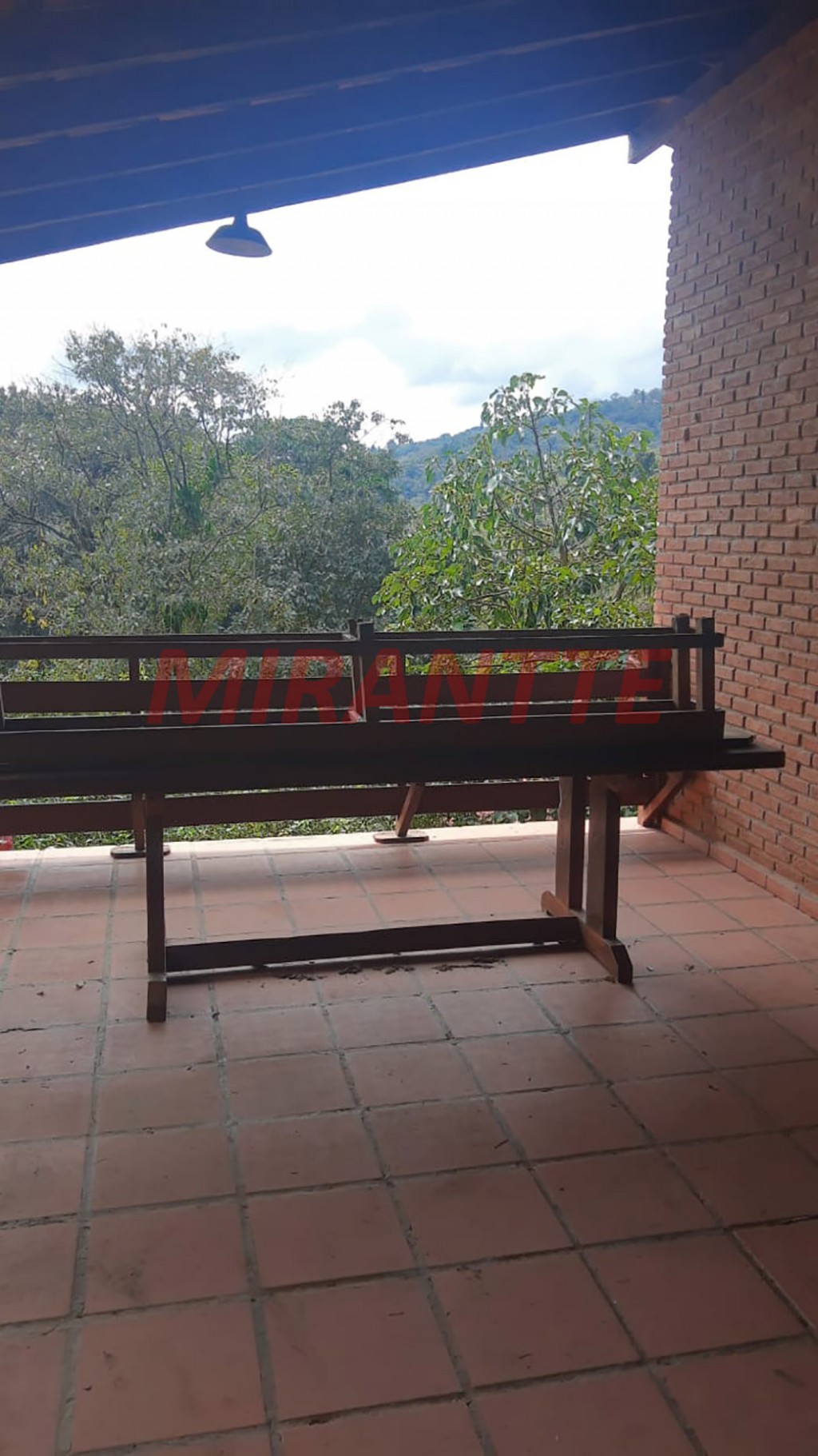 ChÁcara de 452m² com 5 quartos em Parque Petropolis