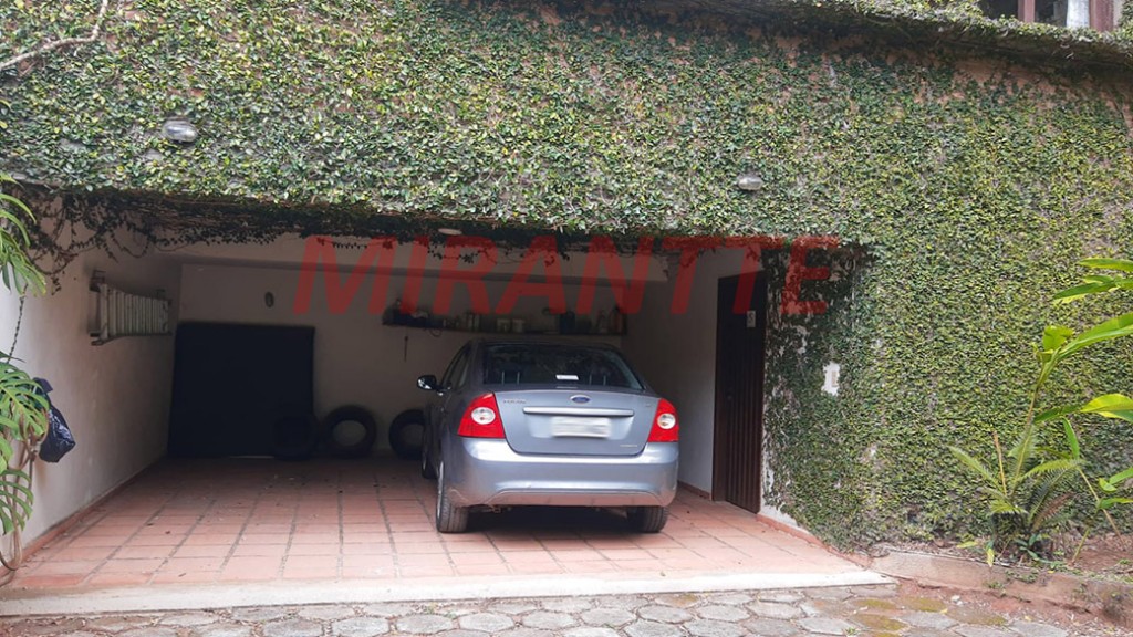 ChÁcara de 452m² com 5 quartos em Parque Petropolis