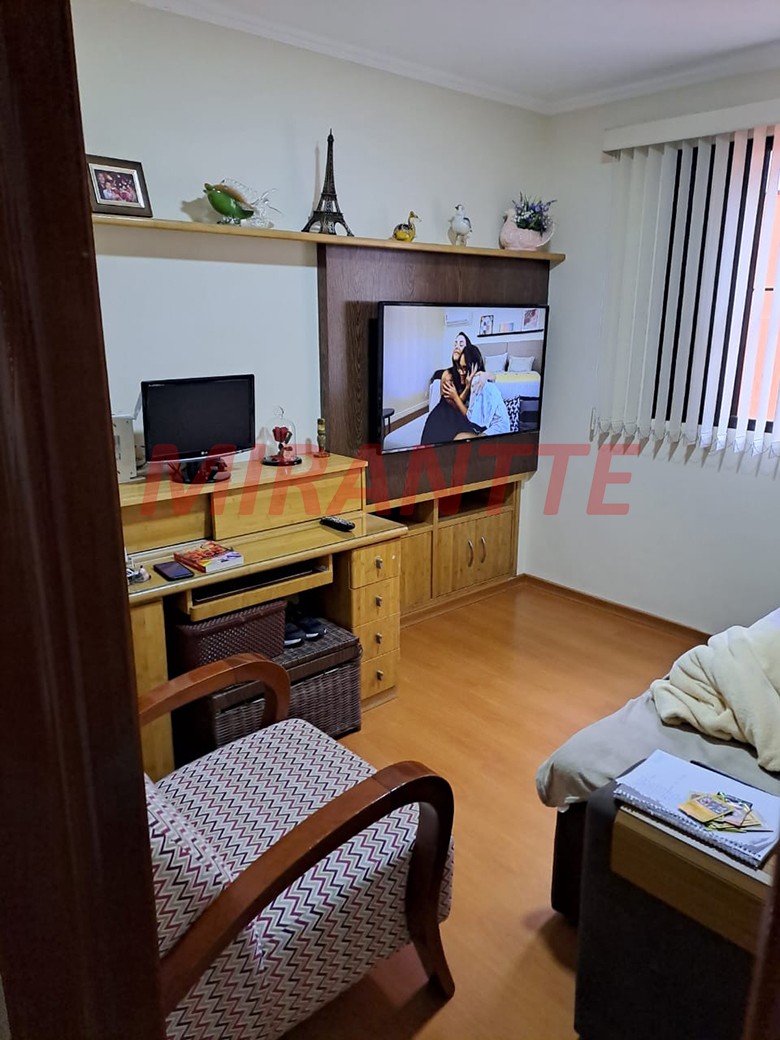 Sobrado de 250m² com 3 quartos em Santana