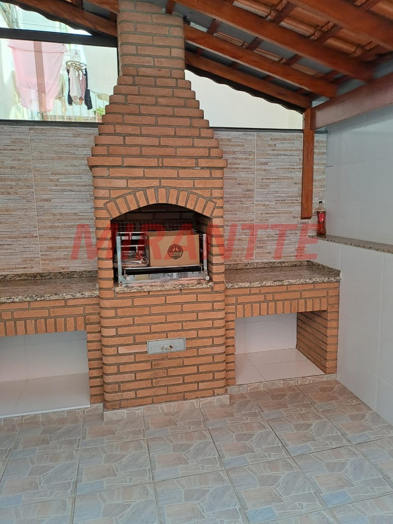 Sobrado de 250m² com 3 quartos em Santana