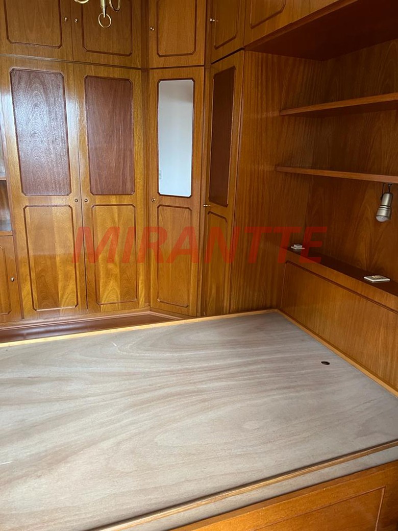 Cobertura de 258m² com 3 quartos em Santana