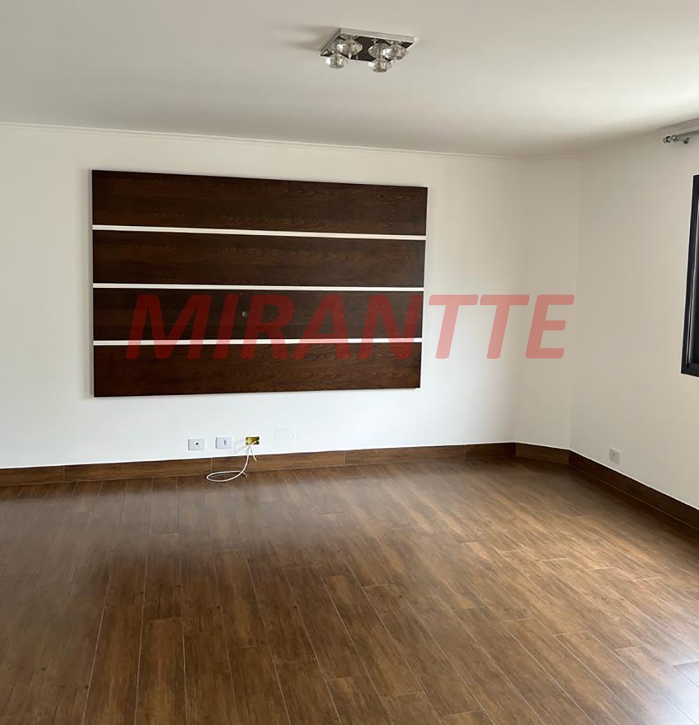 Cobertura de 258m² com 3 quartos em Santana