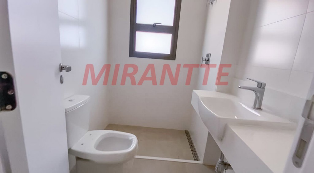 Apartamento de 255m² com 4 quartos em Santana