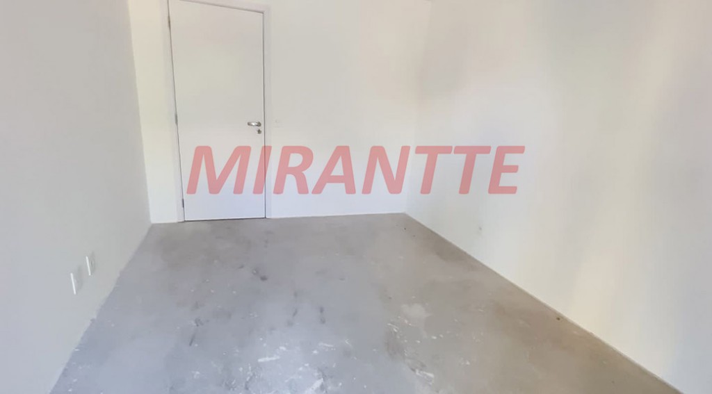 Apartamento de 255m² com 4 quartos em Santana