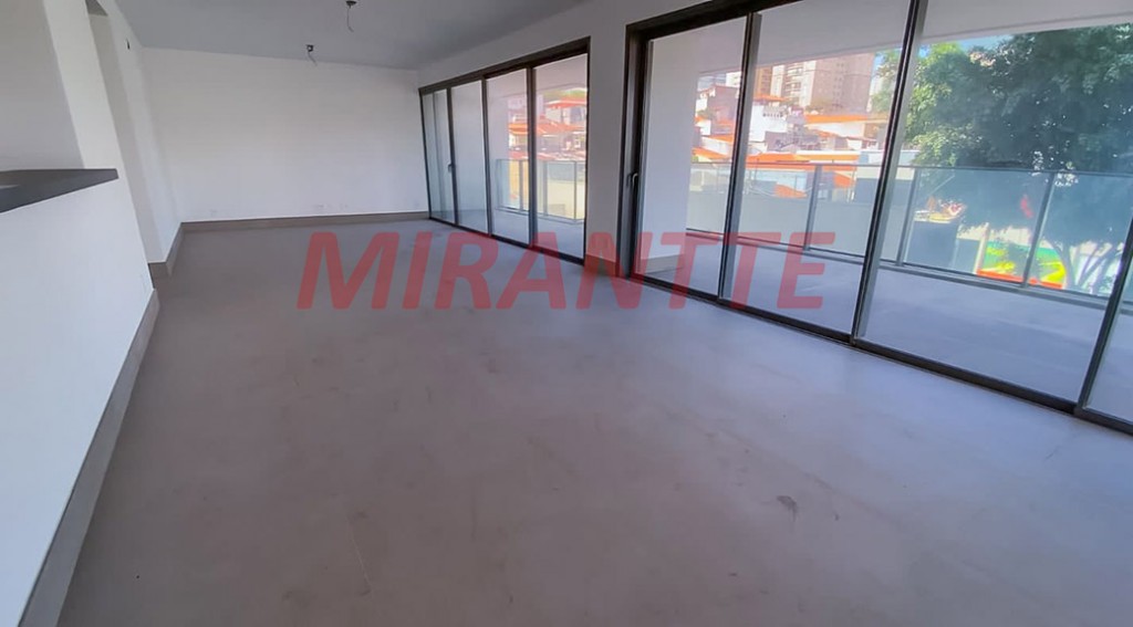 Apartamento de 255m² com 4 quartos em Santana