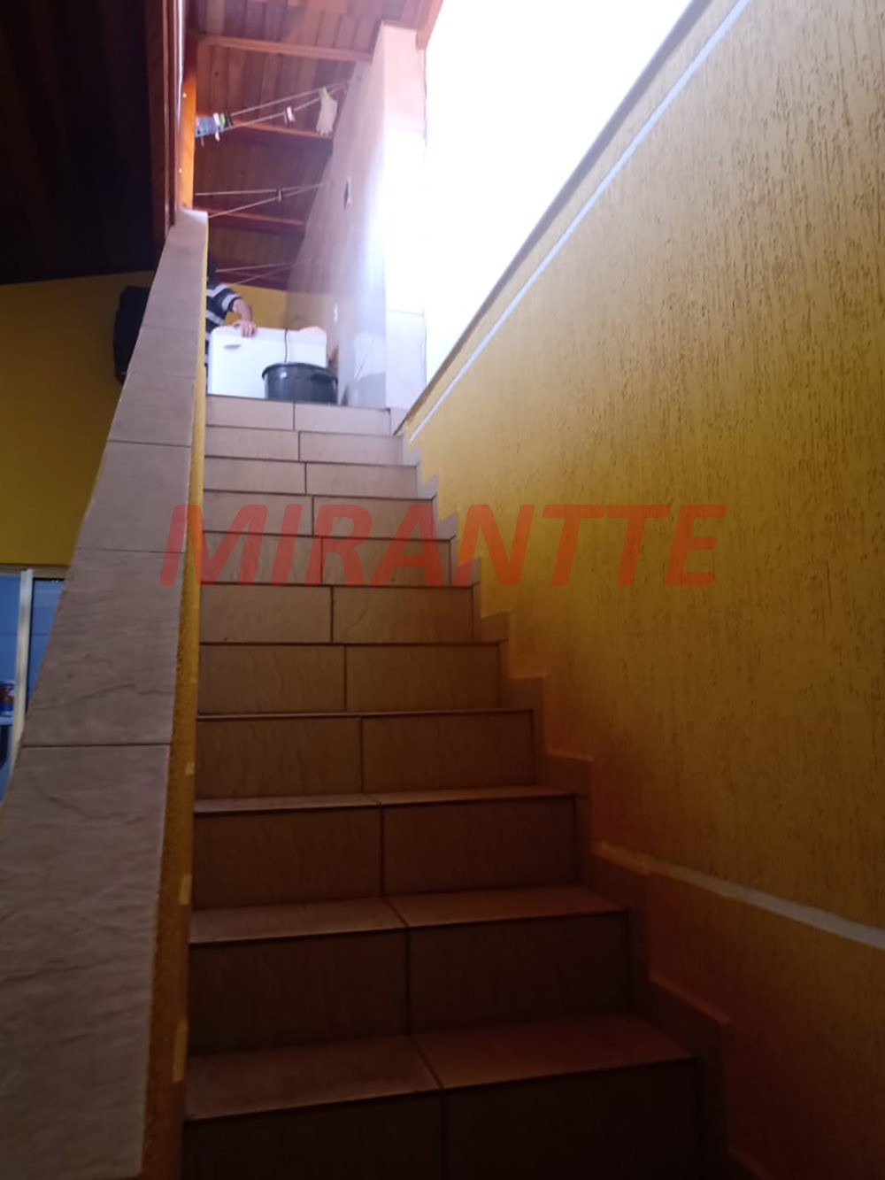 Sobrado de 165m² com 4 quartos em Vila Nova Galvão