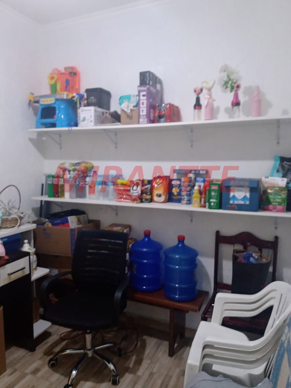 Sobrado de 165m² com 4 quartos em Vila Nova Galvão