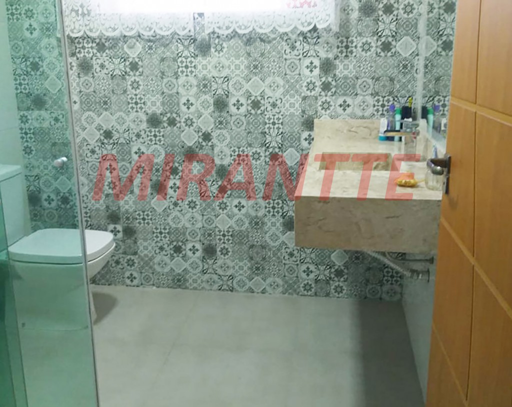 Sobrado de 315m² com 3 quartos em Vila Galvão