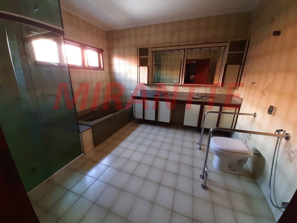 Sobrado de 467m² com 5 quartos em Jardim Leonor Mendes De Barros