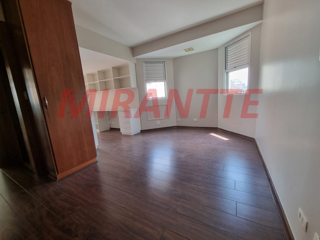 Apartamento de 250m² com 4 quartos em Vila Nova Conceição