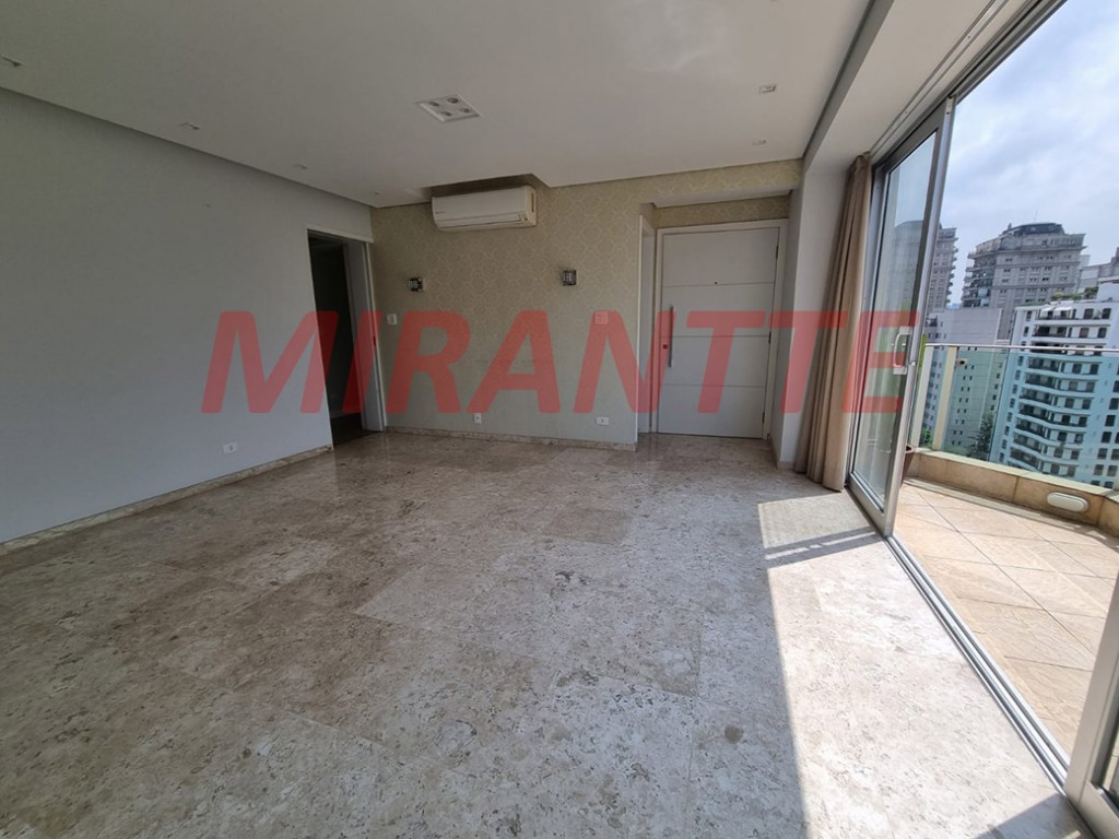 Apartamento de 250m² com 4 quartos em Vila Nova Conceição