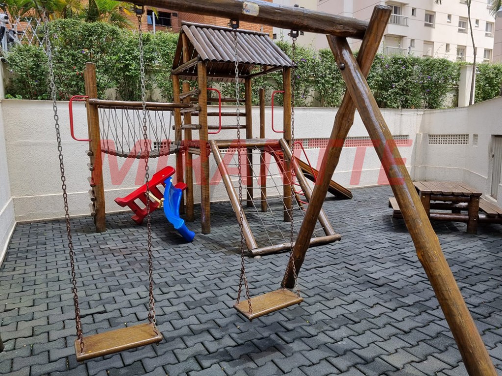 Apartamento de 250m² com 4 quartos em Vila Nova Conceição