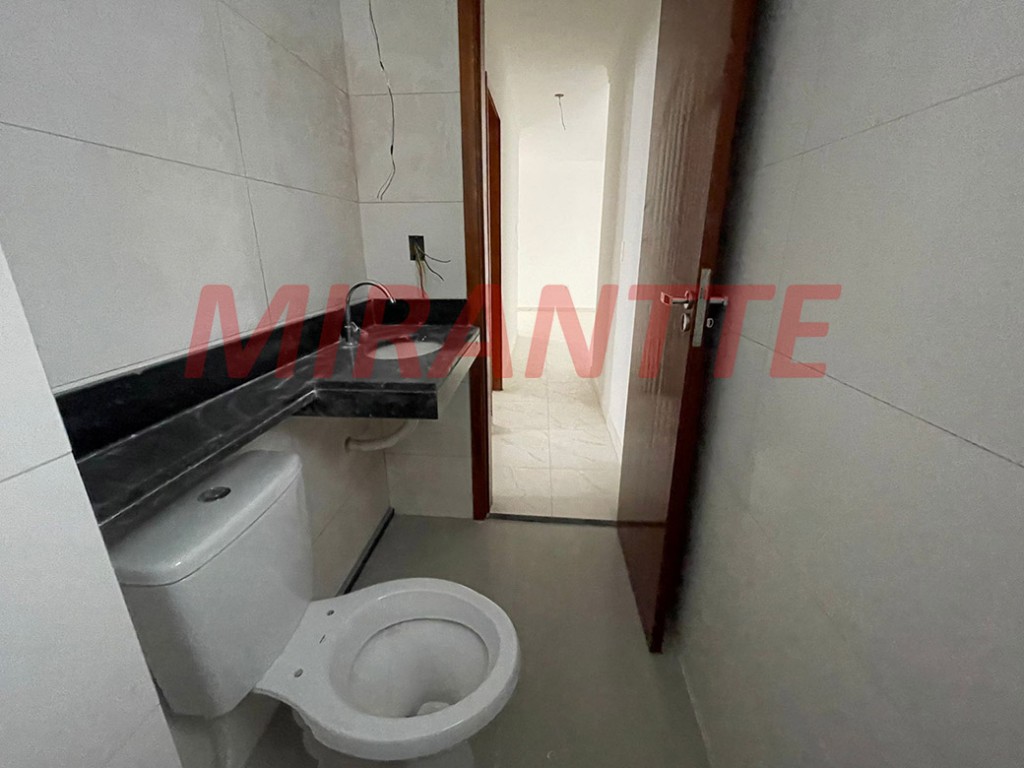 Apartamento de 42m² com 2 quartos em Vila Nivi