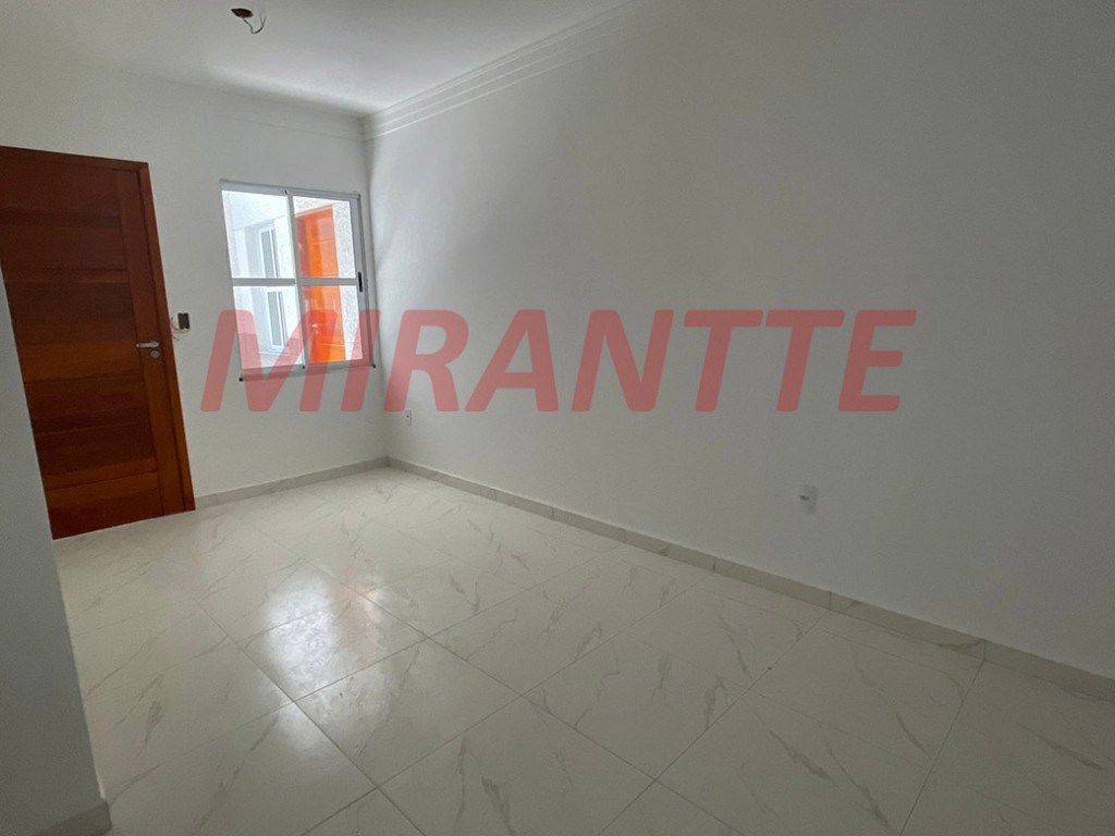 Apartamento de 42m² com 2 quartos em Vila Nivi