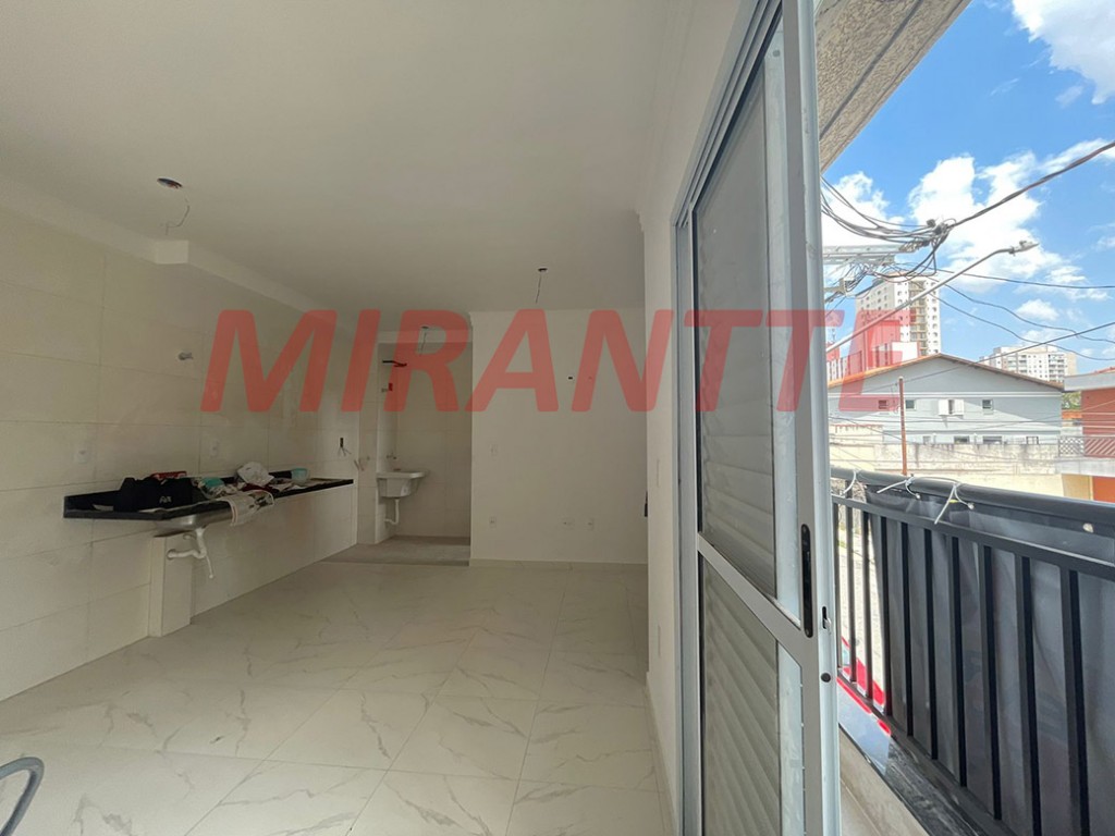 Apartamento de 42m² com 2 quartos em Vila Nivi