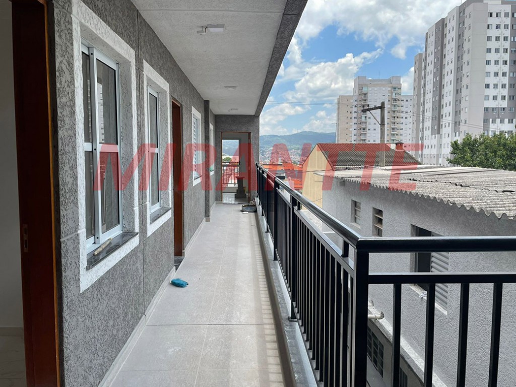 Apartamento de 42m² com 2 quartos em Vila Nivi