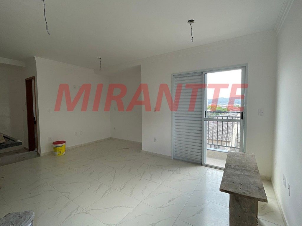 Apartamento de 42m² com 2 quartos em Vila Nivi
