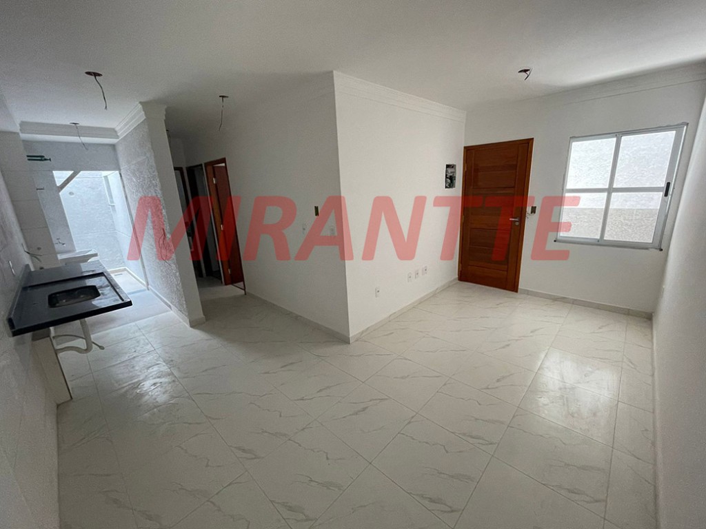 Apartamento de 42m² com 2 quartos em Vila Nivi