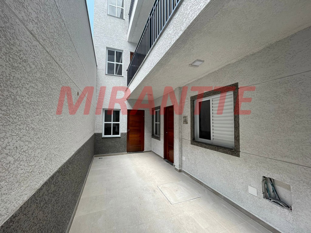 Apartamento de 42m² com 2 quartos em Vila Nivi