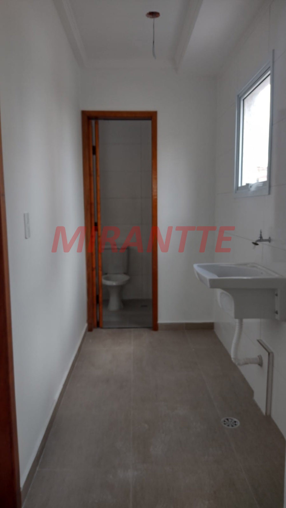 Apartamento com 2 quartos em Vila Paiva
