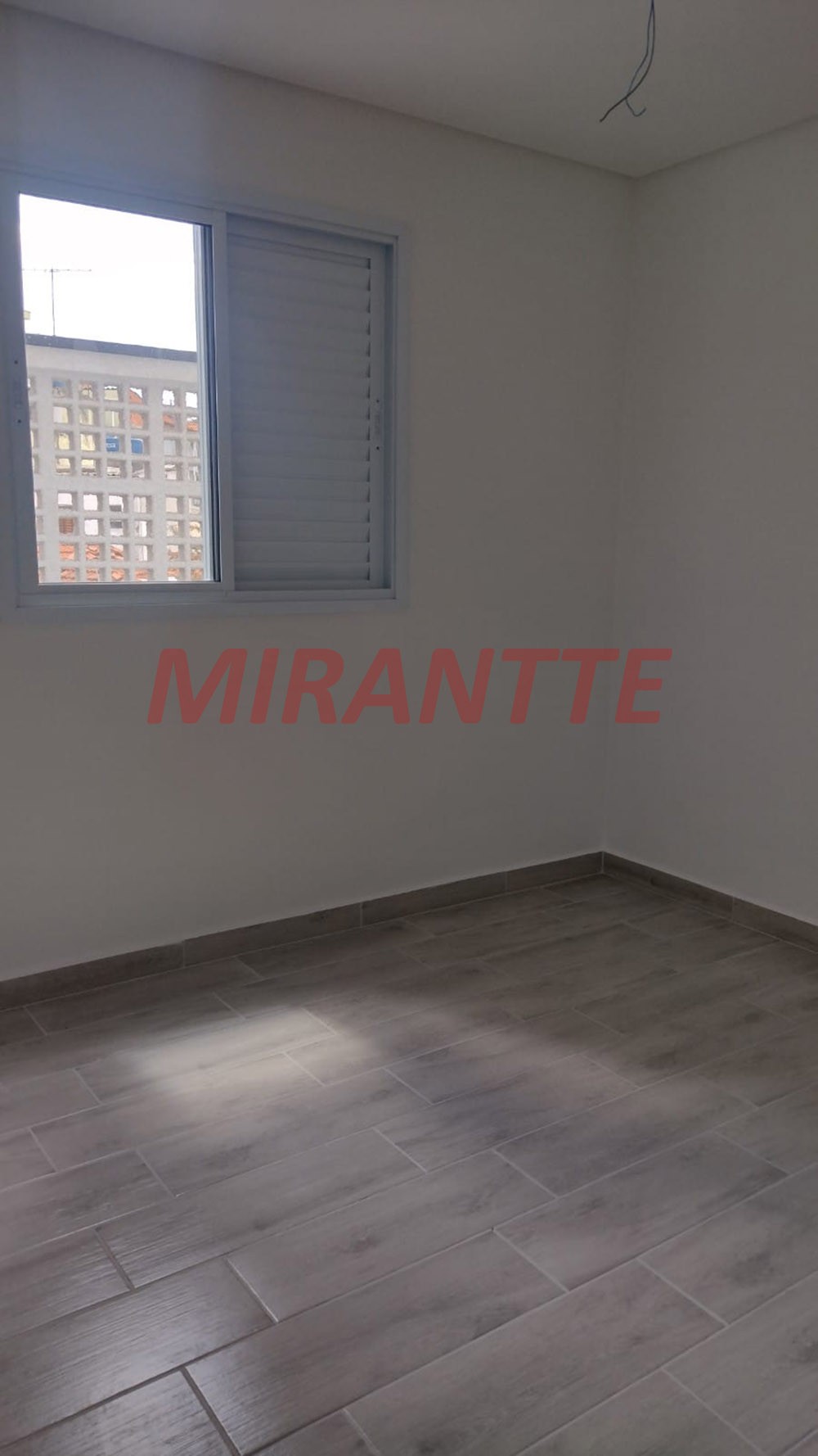 Apartamento com 2 quartos em Vila Paiva