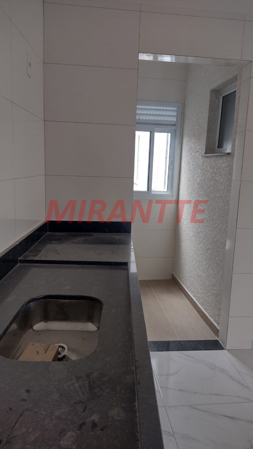Apartamento com 2 quartos em Vila Paiva