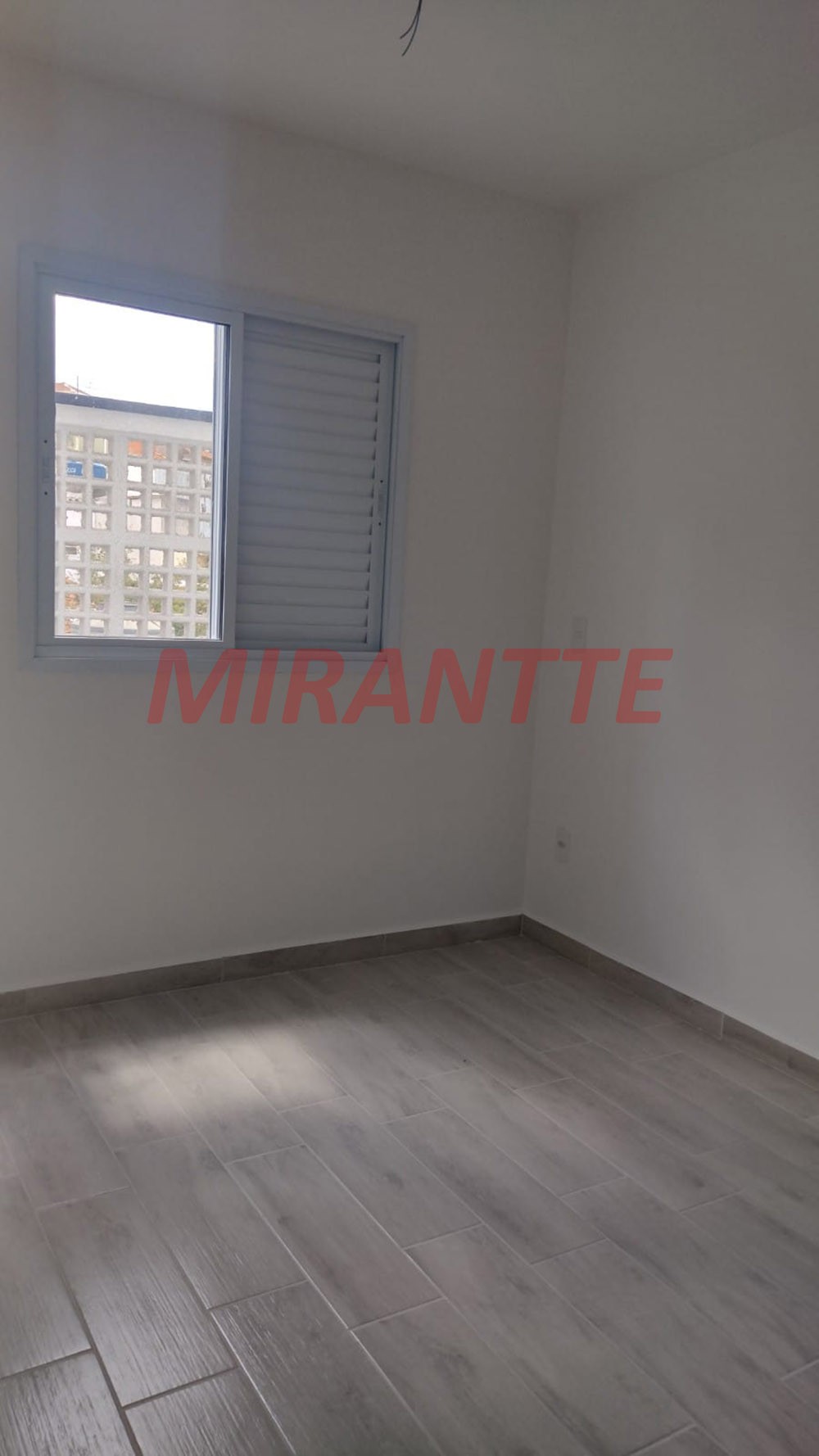 Apartamento com 2 quartos em Vila Paiva