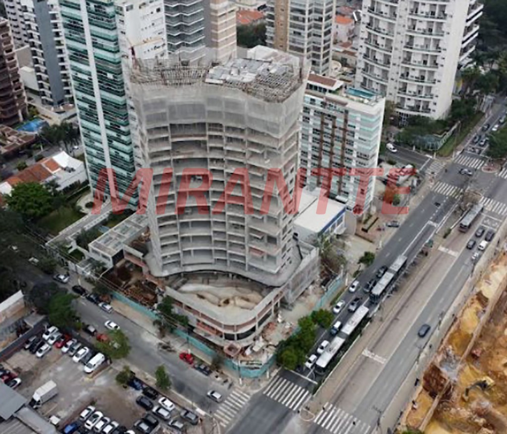 Apartamento de 31m² com 1 quartos em Moema