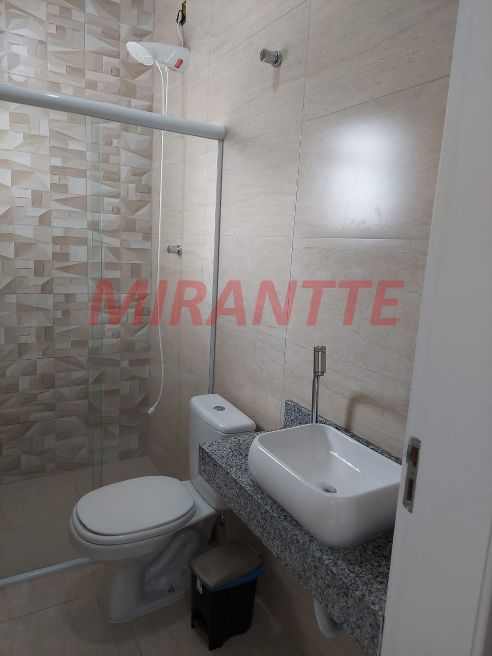 Sobrado de 141m² com 3 quartos em Jaçana