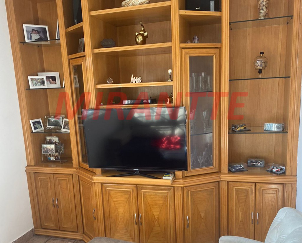 Sobrado de 280m² com 3 quartos em Vila Medeiros