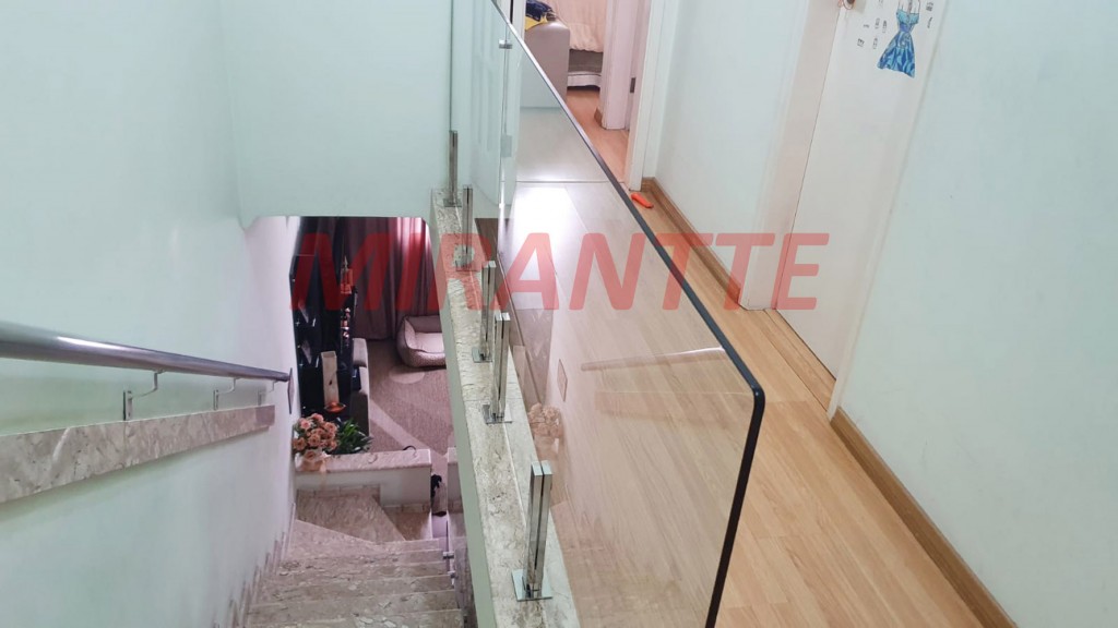 Sobrado de 170m² com 3 quartos em Vila Zamataro