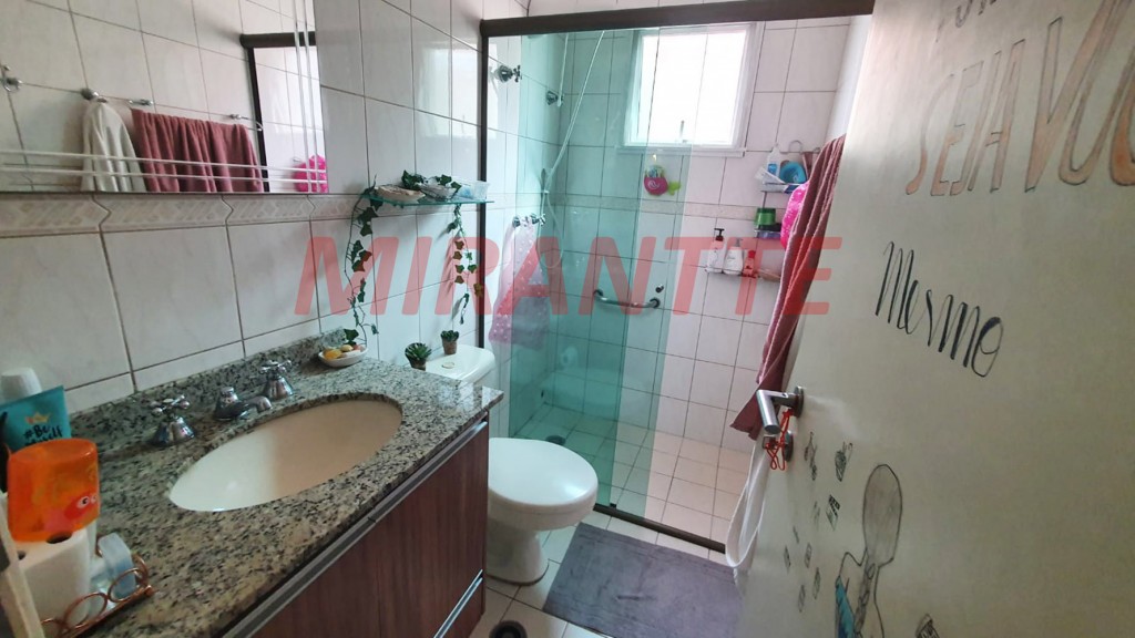 Sobrado de 170m² com 3 quartos em Vila Zamataro