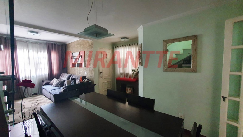 Sobrado de 170m² com 3 quartos em Vila Zamataro
