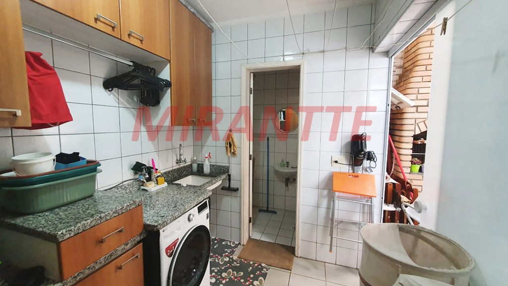 Sobrado de 170m² com 3 quartos em Vila Zamataro