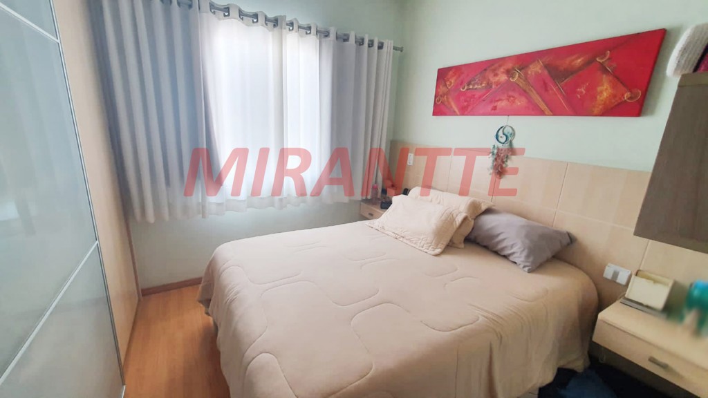 Sobrado de 170m² com 3 quartos em Vila Zamataro