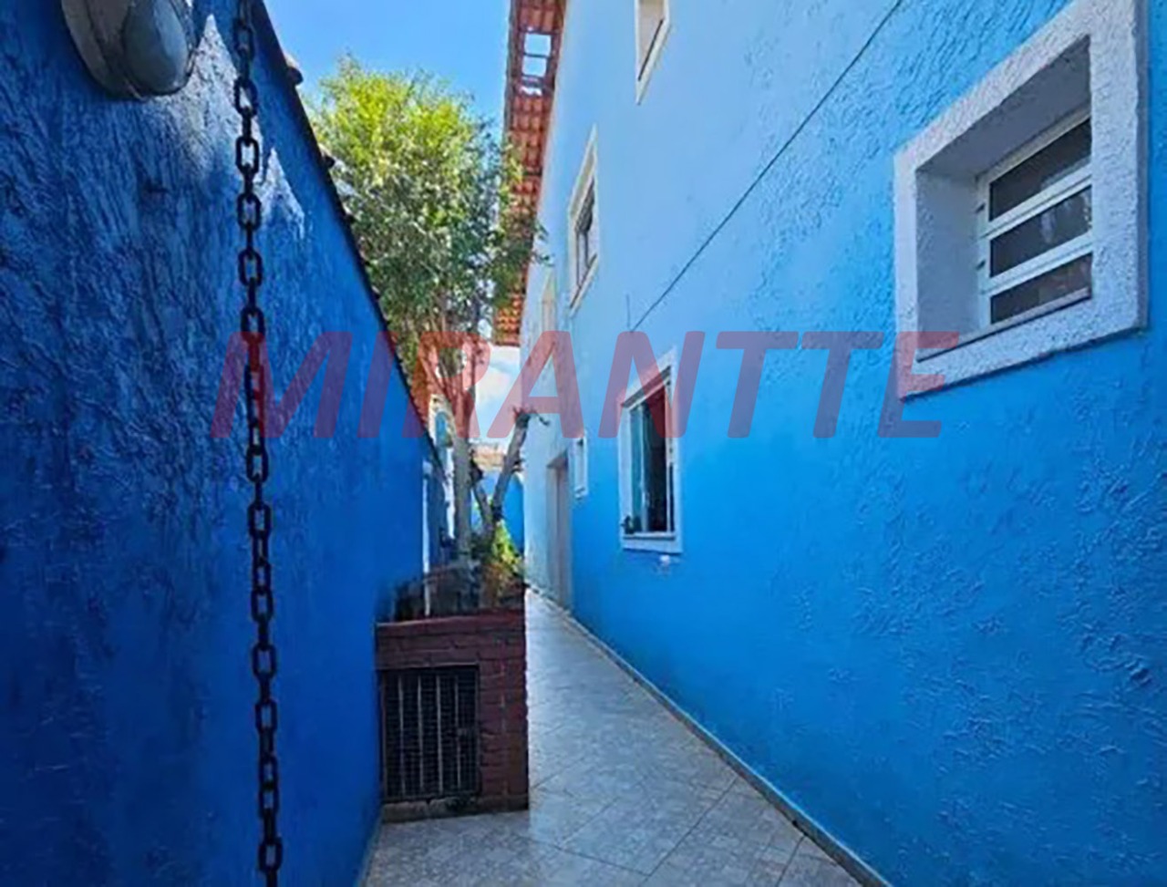 Sobrado de 354m² com 4 quartos em Jardim Primavera