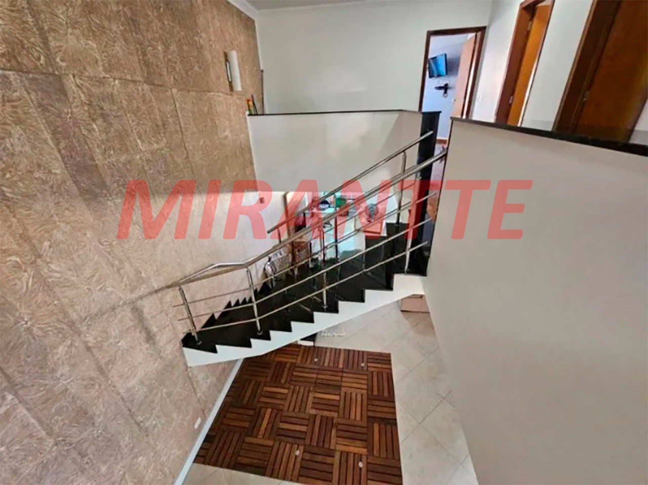 Sobrado de 354m² com 4 quartos em Jardim Primavera