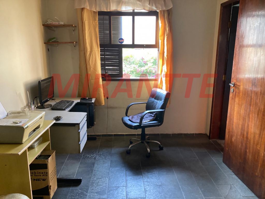 Sobrado de 110m² com 4 quartos em Santana
