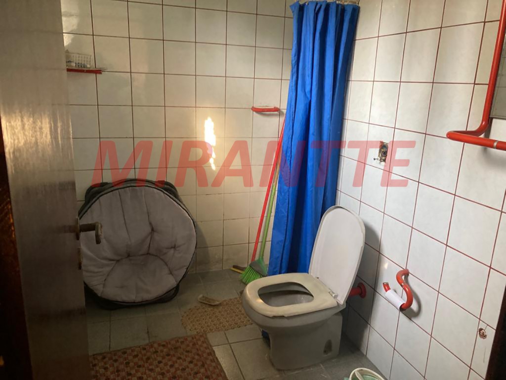 Sobrado de 110m² com 4 quartos em Santana