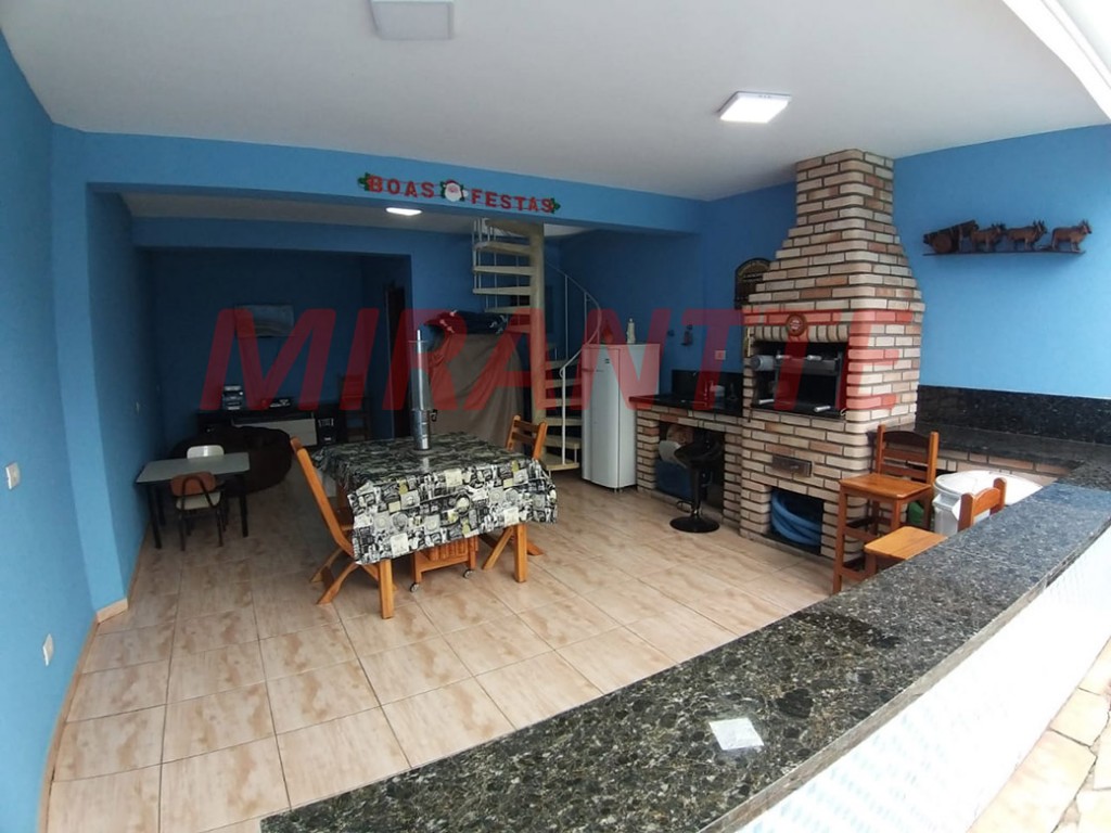Sobrado de 199m² com 3 quartos em Tucuruvi