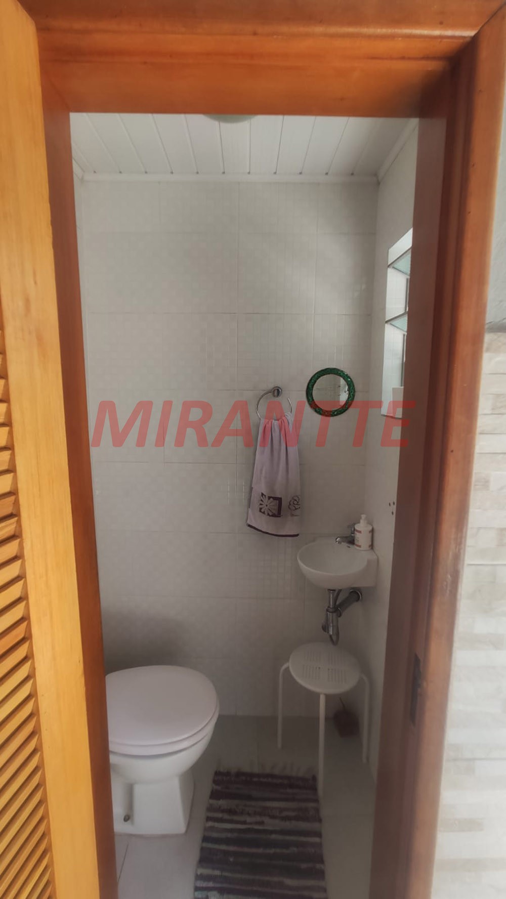 Sobrado de 160m² com 3 quartos em Água Fria