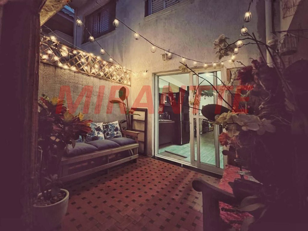 Sobrado de 148m² com 2 quartos em Vila Nova Mazzei