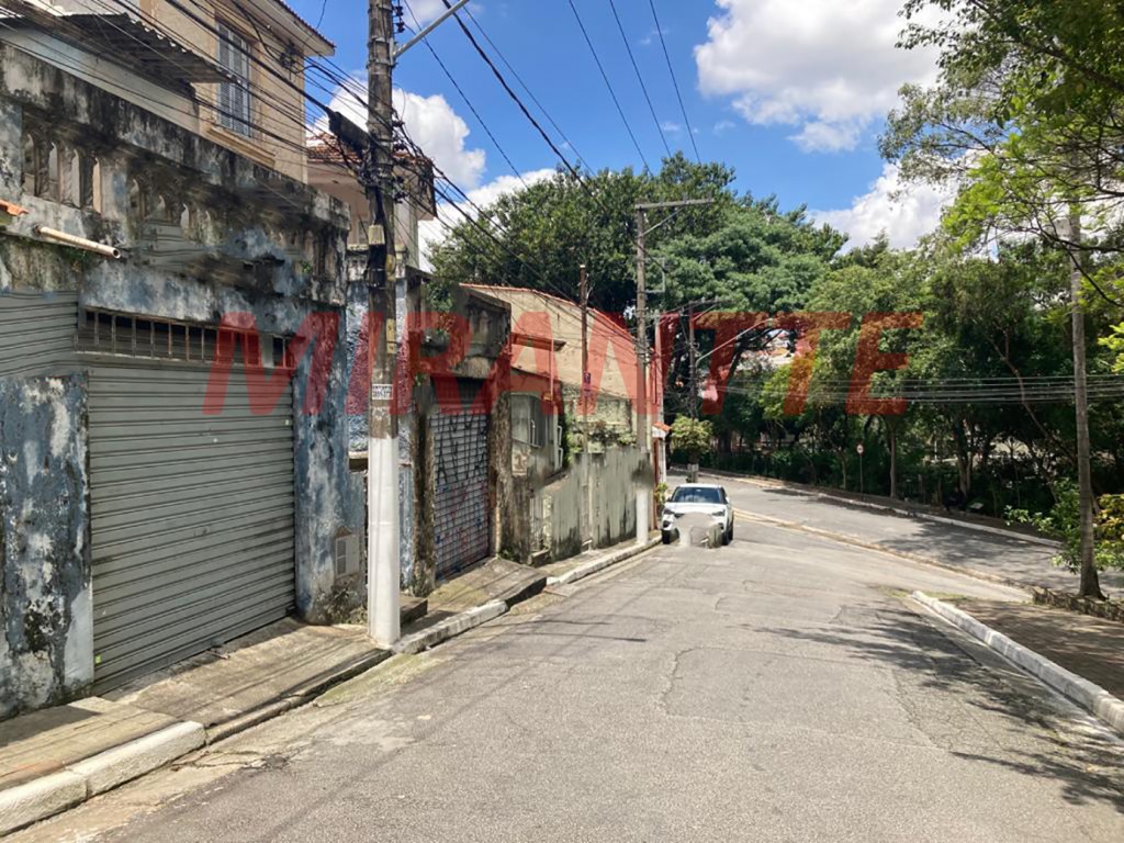 Sobrado de 303m² com 12 quartos em Vila Isolina Mazzei