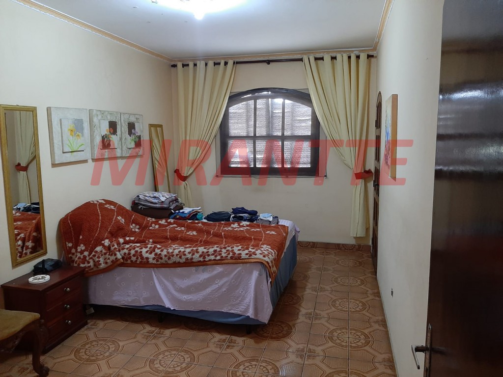Sobrado de 360m² com 3 quartos em Parque Peruche