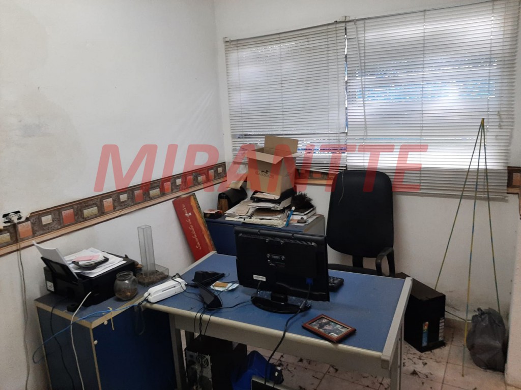 Sobrado de 360m² com 3 quartos em Parque Peruche