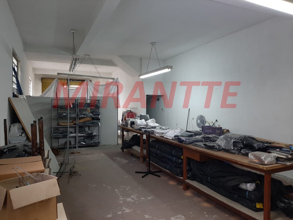 Sobrado de 360m² com 3 quartos em Parque Peruche