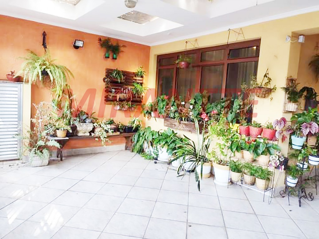 Sobrado de 150m² com 3 quartos em Maranhão