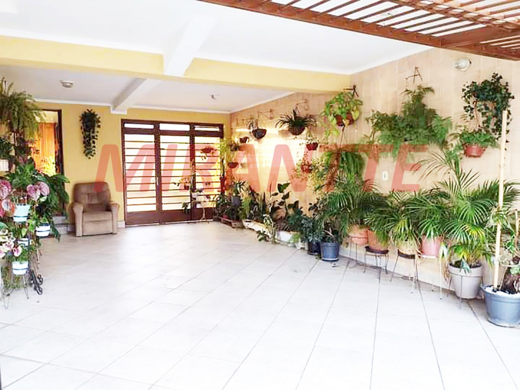 Sobrado de 150m² com 3 quartos em Maranhão