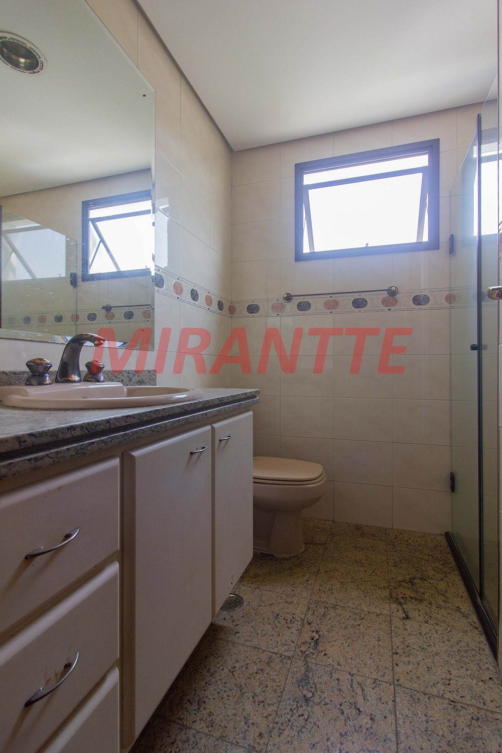 Apartamento de 176m² com 4 quartos em Morumbi