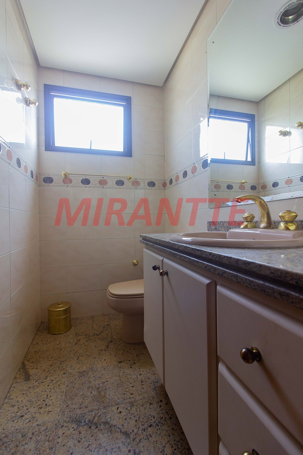 Apartamento de 176m² com 4 quartos em Morumbi